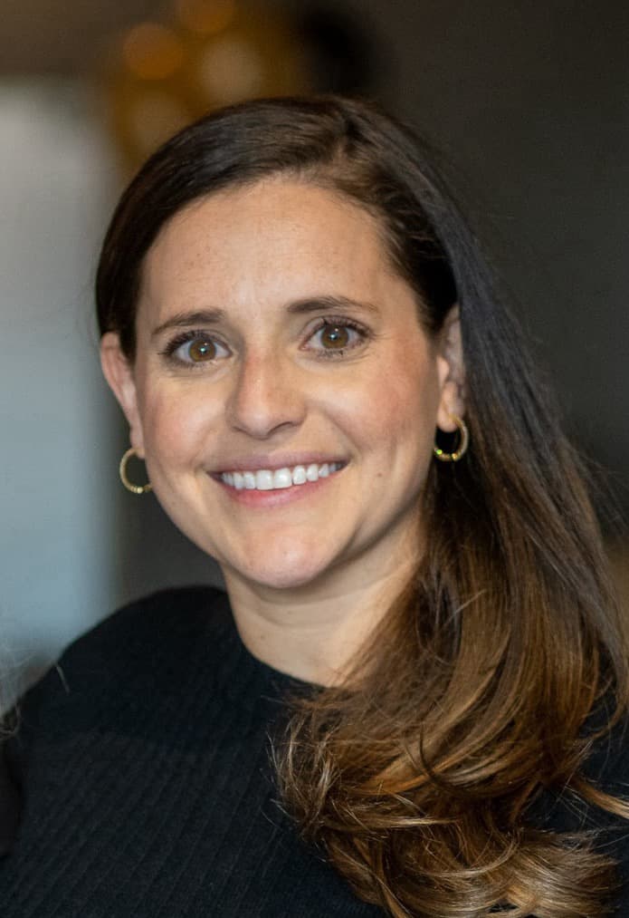 Photo of Elaine Casey